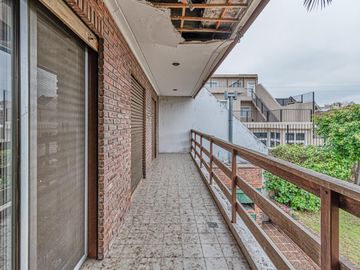 Casa a la venta de 4 dormitorios en Ballerster - imponente parque con piscina