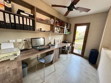Casa en Venta en Pilar, Barrio Cerrado La Peregrina
