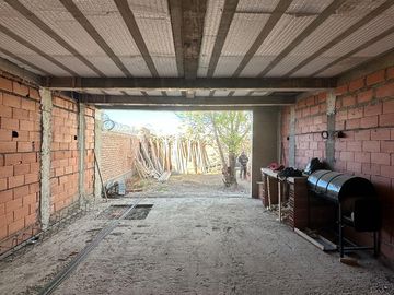 Venta de duplex en pozo en Plottier