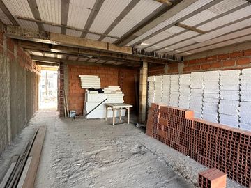 Venta de duplex en pozo en Plottier