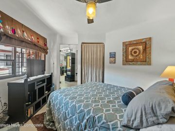 Flamingos Plaza 306