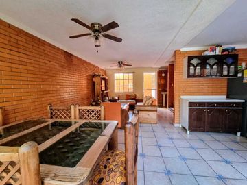 Casa en Venta en Yautepec, Morelos, con opción para ampliar.