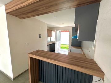 Casa en venta con jardín, alberca  en Fracc. privado en Yautepec,Morelos
