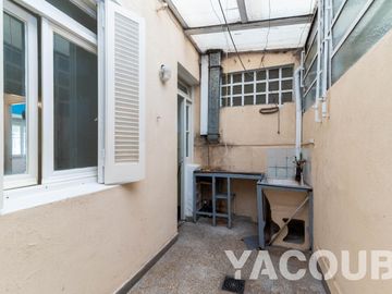 Departamento en venta - 2 Dormitorios 1 Baño - 54Mts2 - Caballito