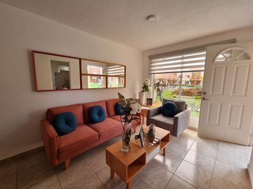 Casa en venta con roof garden,  asador y jardín privado en  Yautepec, Mor..