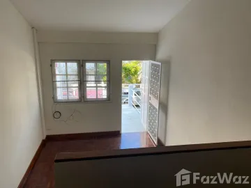 3 Bedroom House for sale in Chang Khlan, Chiang Mai