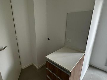 Av San Martin 1700, Pont Bleu, Depto 3 Amb C/Cochera y Balcón, Full Amenities, A Estrenar, Caballito