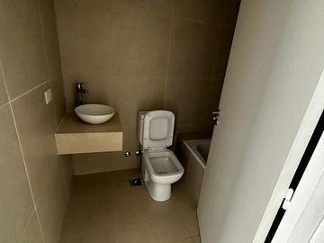 Av San Martin 1700, Pont Bleu, Depto 3 Amb C/Cochera y Balcón, Full Amenities, A Estrenar, Caballito