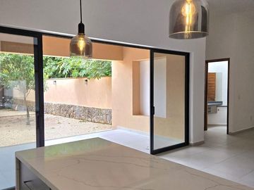 CASA AMATLAN EN VENTA, EN TEPOZTLAN PUEBLO MAGICO cerca de Amatlan  con jacuzzi