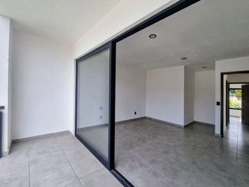 Casa con alberca, 3 recamaras en venta en Yautepec en el barrio de Ixtlahuacán