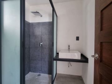Casa con alberca, 3 recamaras en venta en Yautepec en el barrio de Ixtlahuacán