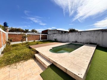 Importante casa de 4 dormitorios con pileta en VENTA en Lomas de Tafí, sector 16
