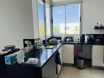 Departamento en Albanueva sobre el Rio
