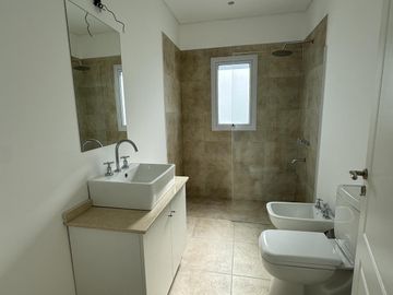 Casa de 3 dormitorios a estrenar en 7 meses Barrio Santa Elisa - Pilar del Este