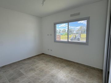 Casa de 3 dormitorios a estrenar en 7 meses Barrio Santa Elisa - Pilar del Este