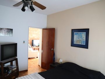 Casa en  Venta-Villa Devoto-5 amb- jardin- cochera