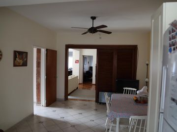 Casa en  Venta-Villa Devoto-5 amb- jardin- cochera