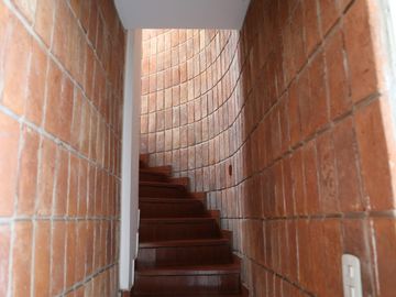 Casa en  Venta-Villa Devoto-5 amb- jardin- cochera
