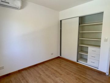 Casa estilo Duplex en Venta - Pilar - Barrio cerrado Las Margaritas