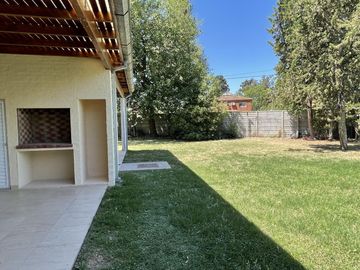 Casa estilo Duplex en Venta - Pilar - Barrio cerrado Las Margaritas