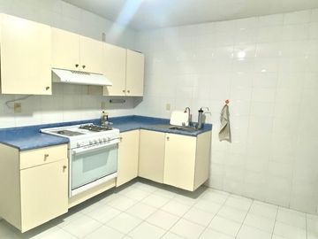 Ciudad Jardín, Coyoacan  Casa en Venta. Excelente Opción de Inversión. LR