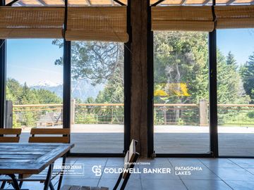 Casa mas local gastronómico en  Av Bustillo Km 23.500 Bariloche