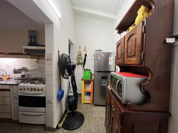 PH tipo Casa de cuatro ambientes con cochera a la venta en Villa Dominico