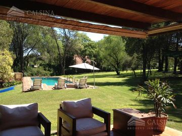 Casa en alquiler 4 dormitorios - Villa Allende Golf - Córdoba