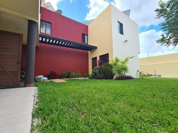 Casa en venta, Privada Santa Cruz Conkal, Mérida, Yucatán