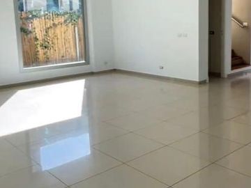 Casa 5amb con piscina - Barrio Privado Los Troncos