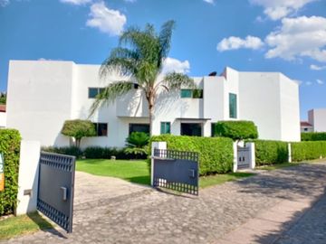 Excelente casa en Sumiya, Cuernavaca