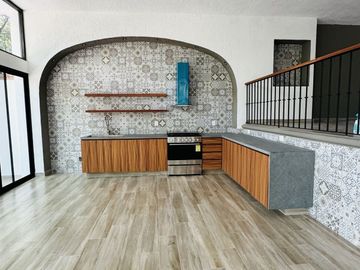 Muy buena casa en renta en Jiutepec