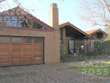 Casa en venta en Adrogue