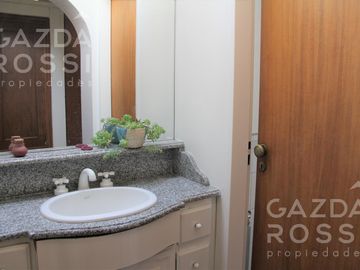 Casa en venta en Adrogue