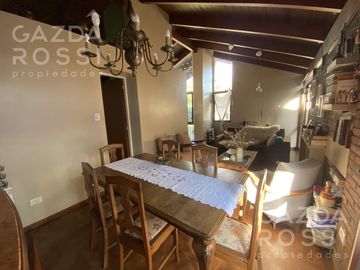 Casa en venta en Adrogue
