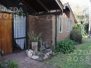 Casa en venta en Adrogue