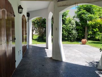 Casa de 3 dormitorios en venta en El Ombu