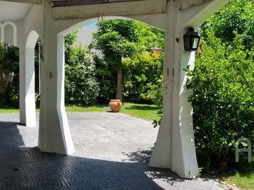 Casa de 3 dormitorios en venta en El Ombu
