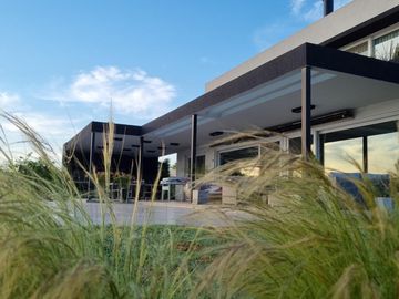 Casa en venta Estancias del Pilar | Mallmann propiedades