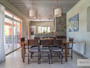 Casa en Alquiler - Barrio Deportivo Lote 190 de Costa Esmeralda - Lote y medio