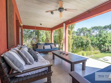 Casa en Alquiler - Barrio Deportivo Lote 190 de Costa Esmeralda - Lote y medio