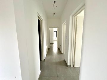 VENTA CASA SAN SEBASTIAN AREA 1 COD 1260 - 4 AMBIENTES