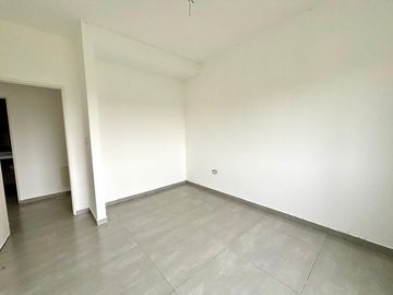 VENTA CASA SAN SEBASTIAN AREA 1 COD 1260 - 4 AMBIENTES