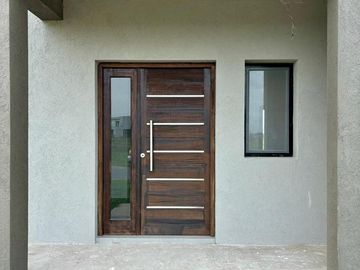 VENTA CASA SAN SEBASTIAN AREA 1 COD 1260 - 4 AMBIENTES