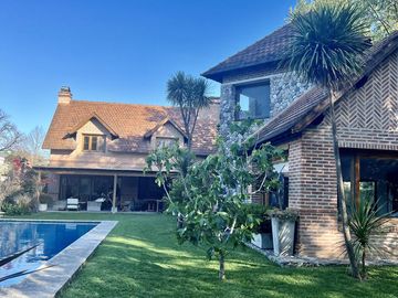 Casa en  San Jorge Village Av Sesquicentenario 4540 Los Polvorines