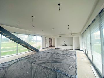 VENTA CASA 1029 M2 CANNING LA PROVIDENCIA