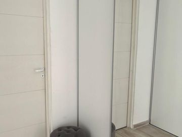 VENTA CASA 5 AMBIENTES SAN SEBASTIAN AREA 7 EN 2 PLANTAS A LA LAGUNA