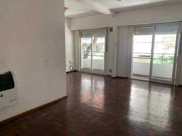 Venta departamento 2 dormitorios - RIOJA 1700