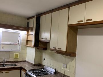 Venta departamento 2 dormitorios - RIOJA 1700