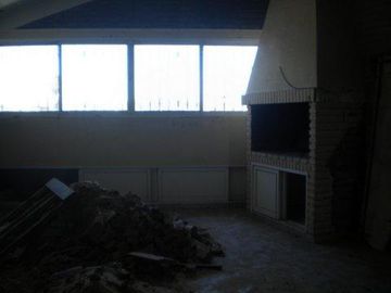 Casa en venta - 4 Dormitorios 2 Locales 2 Baños - 300Mts2 - Lanús Oeste